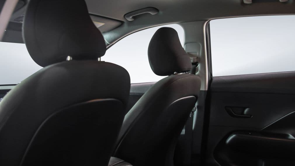 Hyundai Kona Essential 2025 — photo 19
