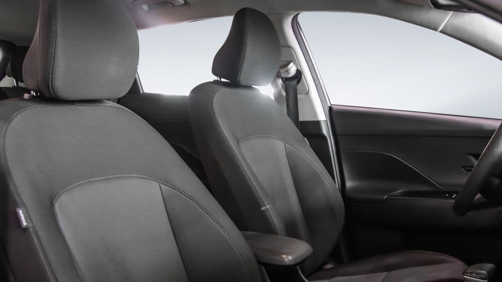 Hyundai Kona Essential 2025 — photo 22