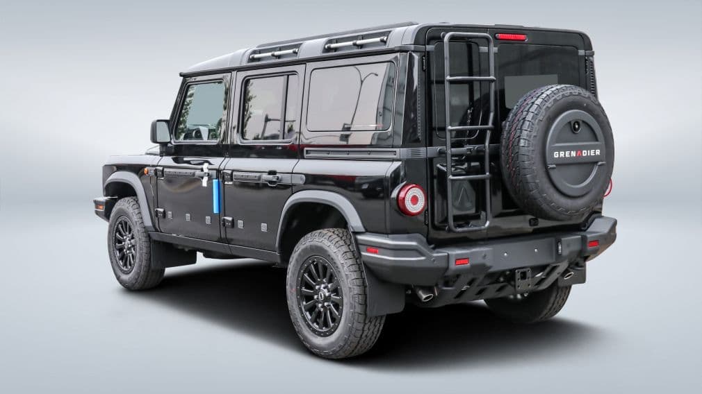 INEOS Grenadier Black Edition 2026 — photo 5