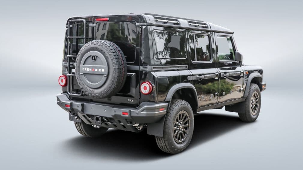 INEOS Grenadier Black Edition 2026 — photo 7