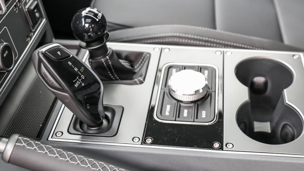 INEOS Grenadier Black Edition 2026 — photo 15