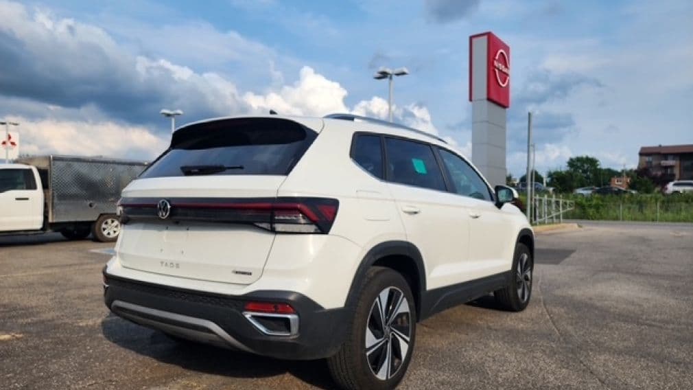 Volkswagen Taos Comfortline 2025 — photo 9