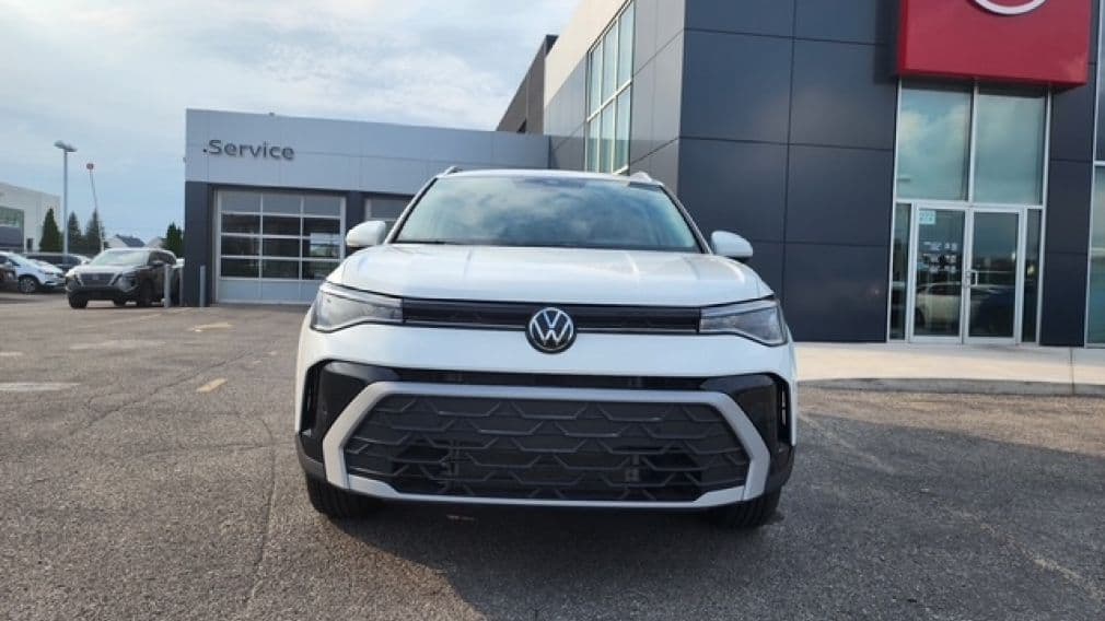 Volkswagen Taos Comfortline 2025 — photo 2