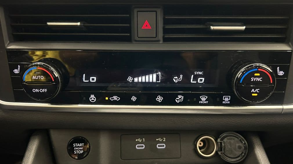Nissan Rogue SV Moonroof 2024 — photo 24
