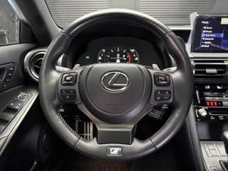 Lexus IS 300 4-door Compact Passenger Car 2025 — photo 17