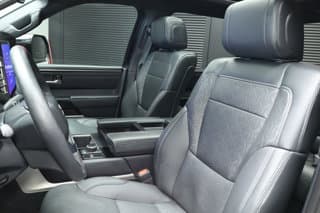 Toyota Tundra 4WD Standard Pickup Trucks 2025 — photo 13