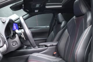 Lexus UX 300h 4-door Compact Passenger Car 2025 — photo 16