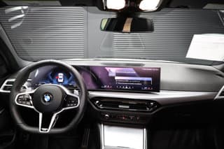 BMW 3 Series 4-door Compact Passenger Car 2025 — photo 18