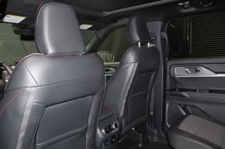 Ford Explorer 4WD Sport Utility Vehicles 2025 — photo 30