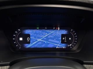 Volvo V90 Cross Country Mid-Size Wagon 2024 — photo 18