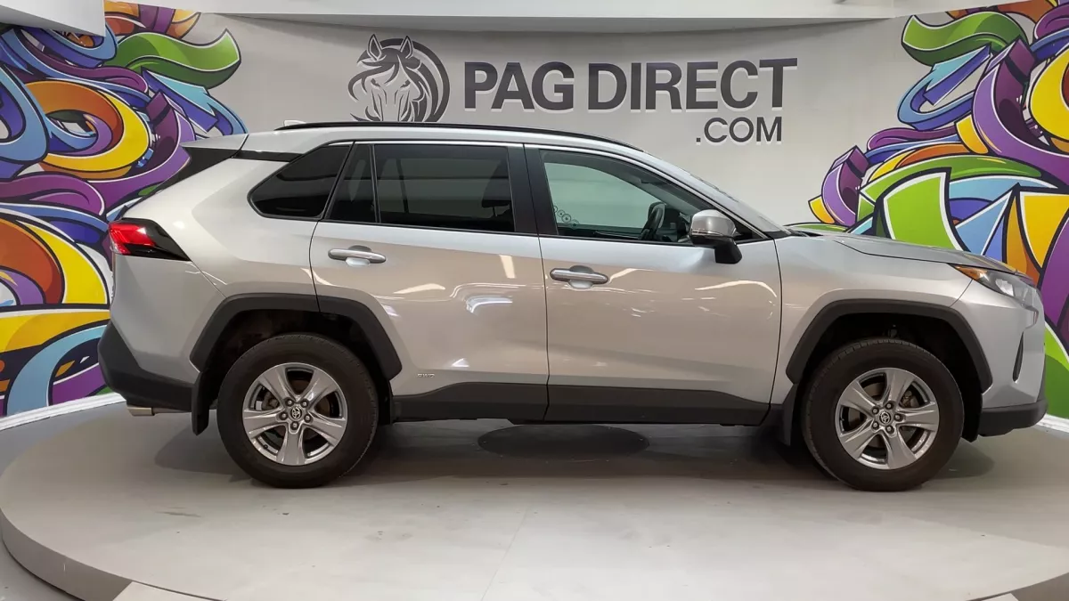 Toyota RAV4 2024 — photo 9