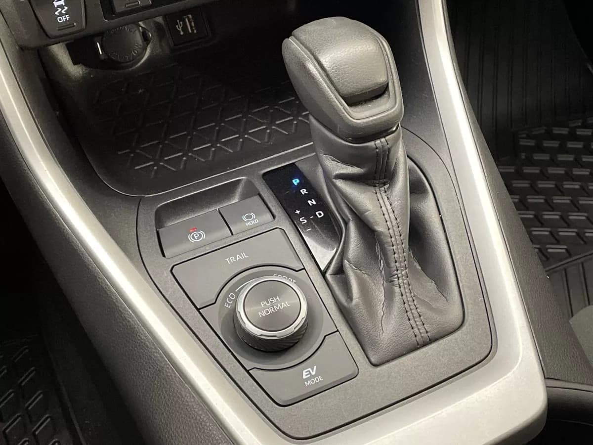 Toyota RAV4 2024 — photo 22