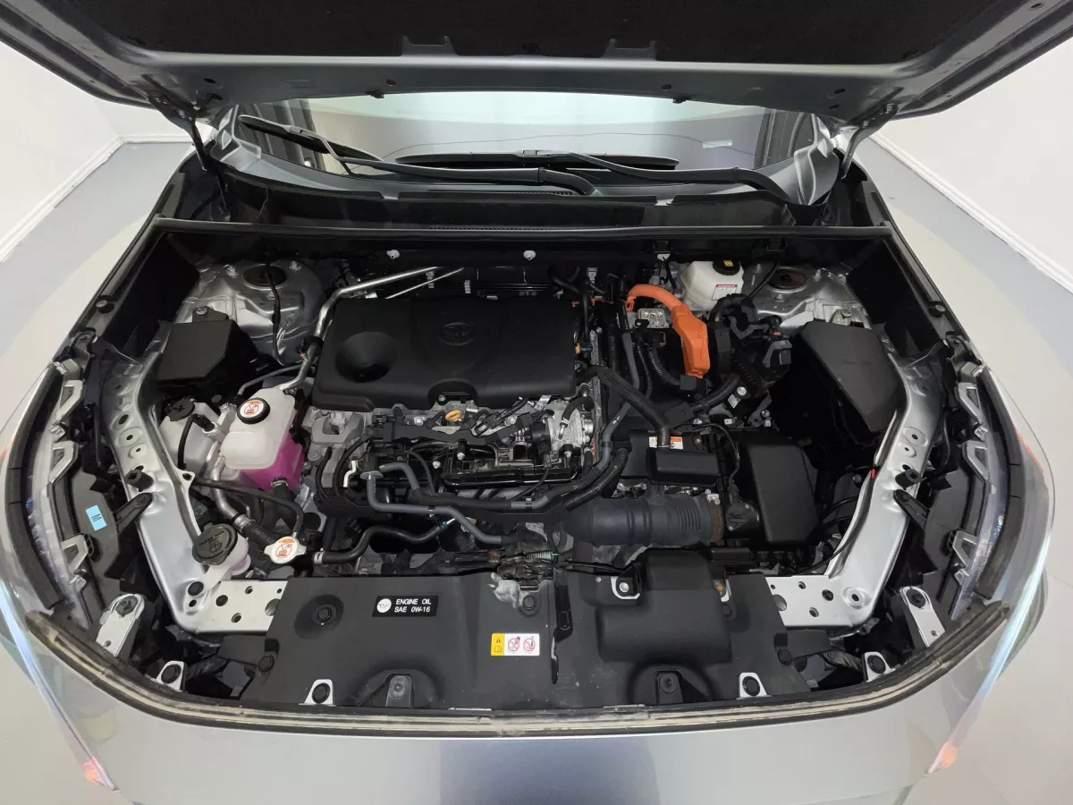 Toyota RAV4 2024 — photo 17