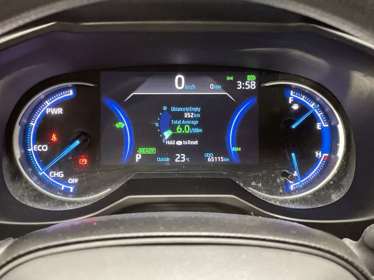 Toyota RAV4 2024 — photo 10