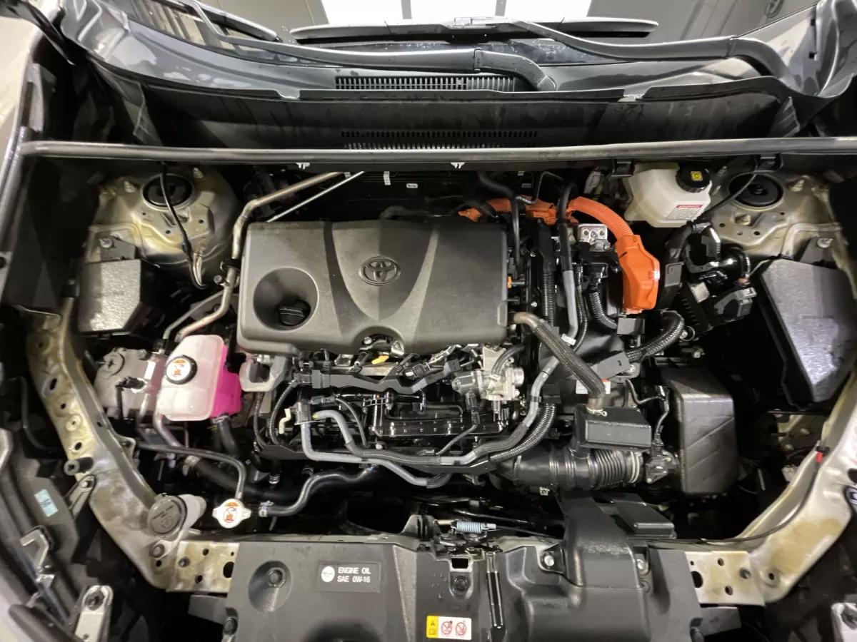 Toyota RAV4 2025 — photo 17