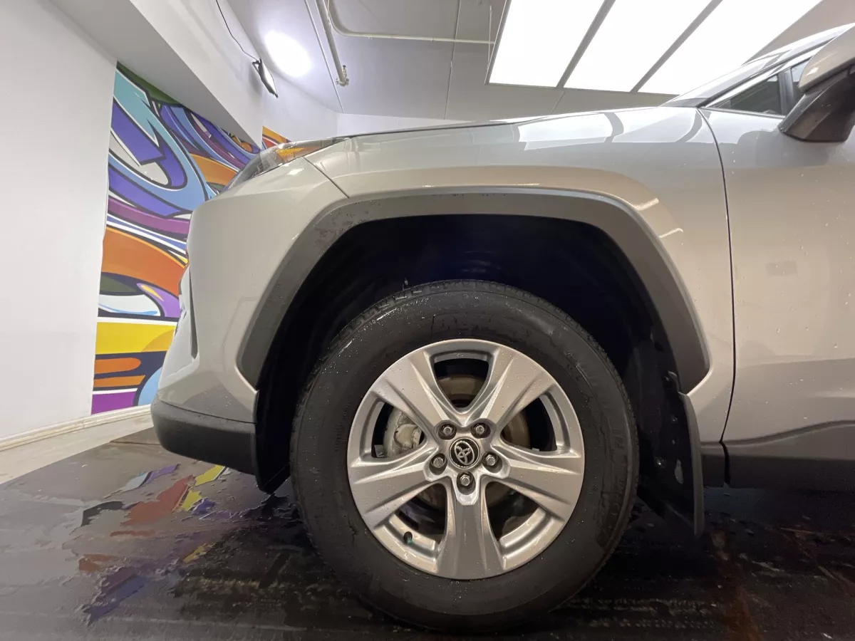Toyota RAV4 2025 — photo 18