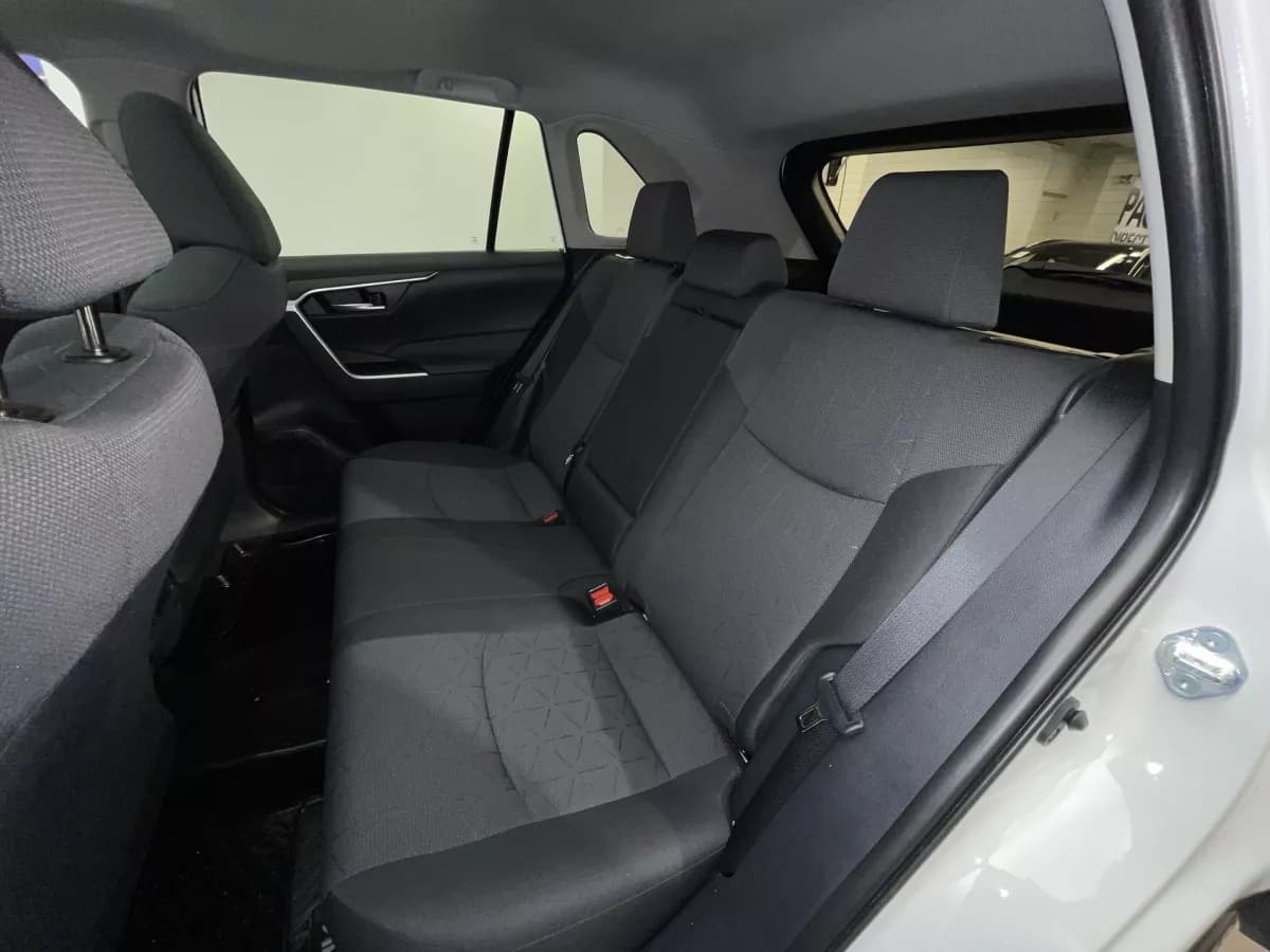 Toyota RAV4 2025 — photo 25