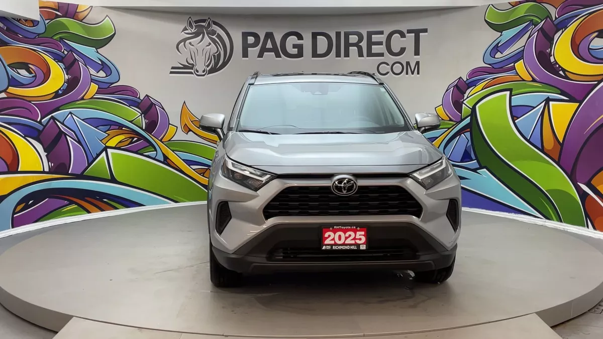 Toyota RAV4 2025 — photo 3