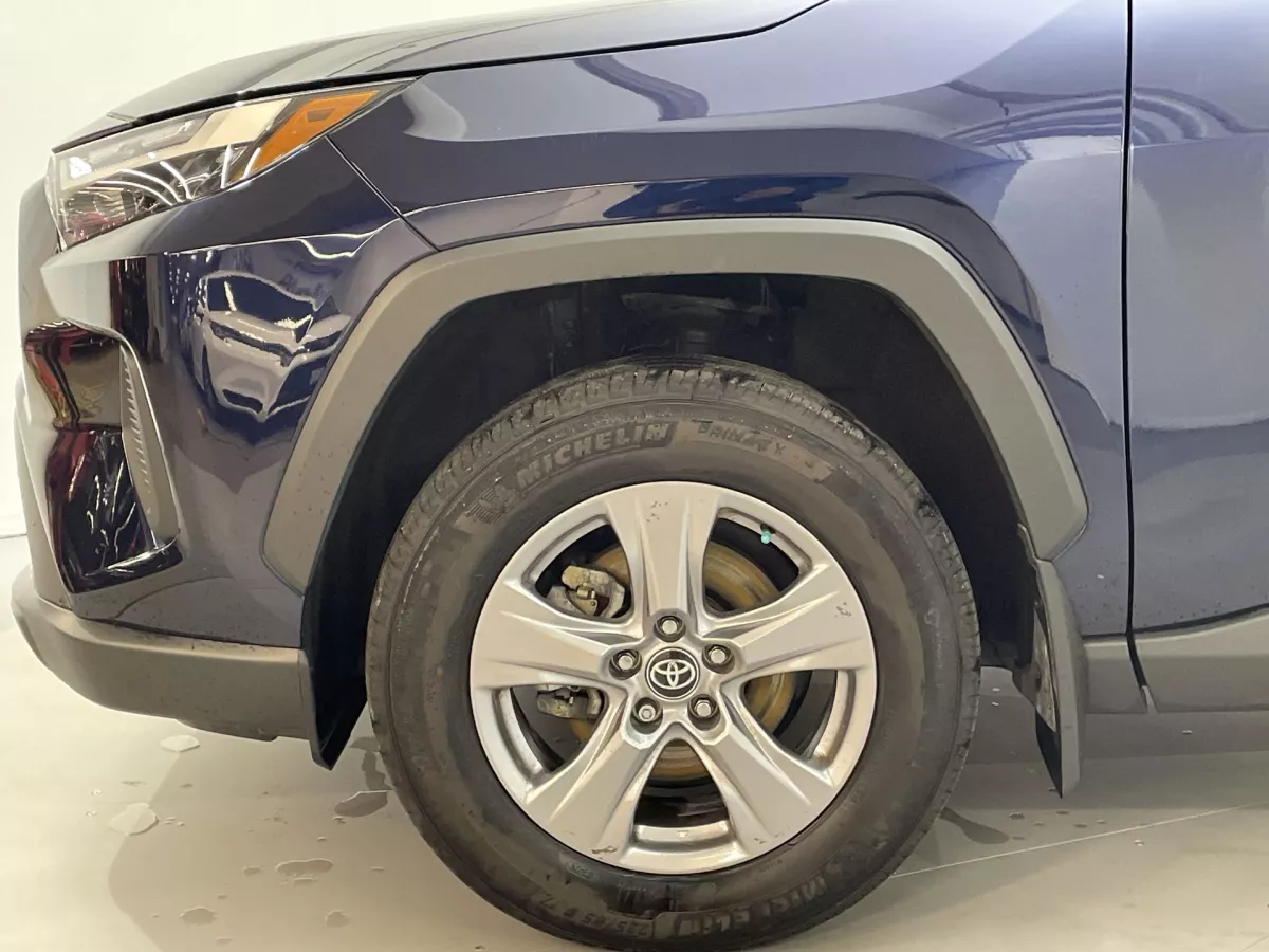Toyota RAV4 2025 — photo 19