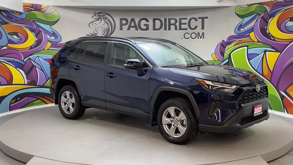 Toyota RAV4 2025 — photo 2