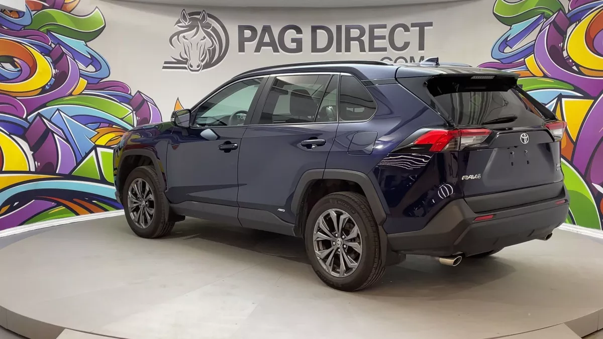 Toyota RAV4 2025 — photo 4