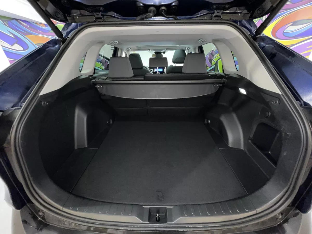 Toyota RAV4 2025 — photo 21