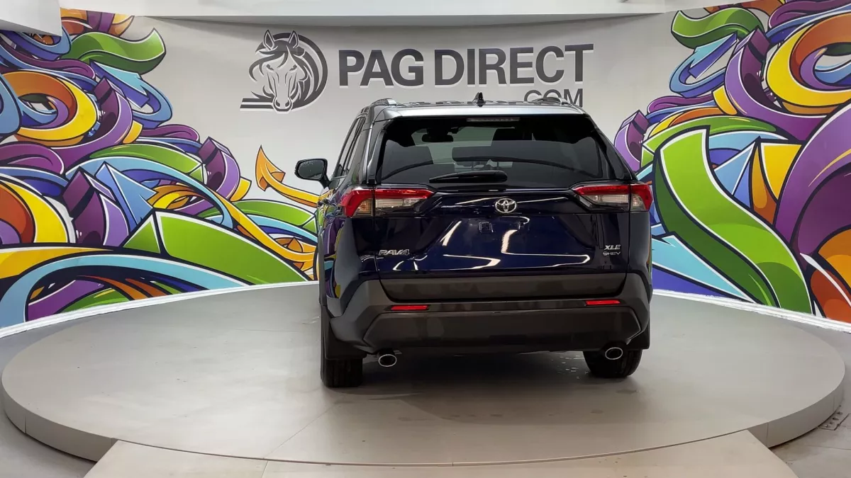 Toyota RAV4 2025 — photo 7