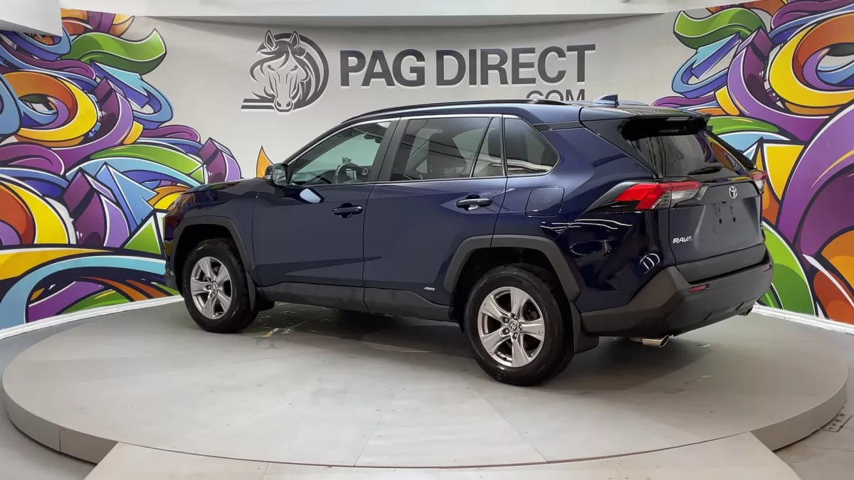 Toyota RAV4 2025 — photo 6