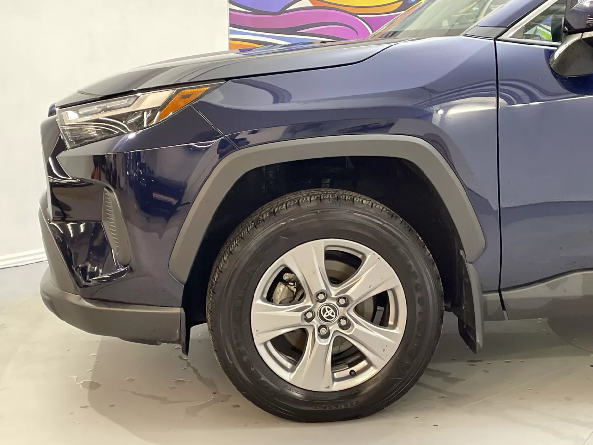Toyota RAV4 2025 — photo 19