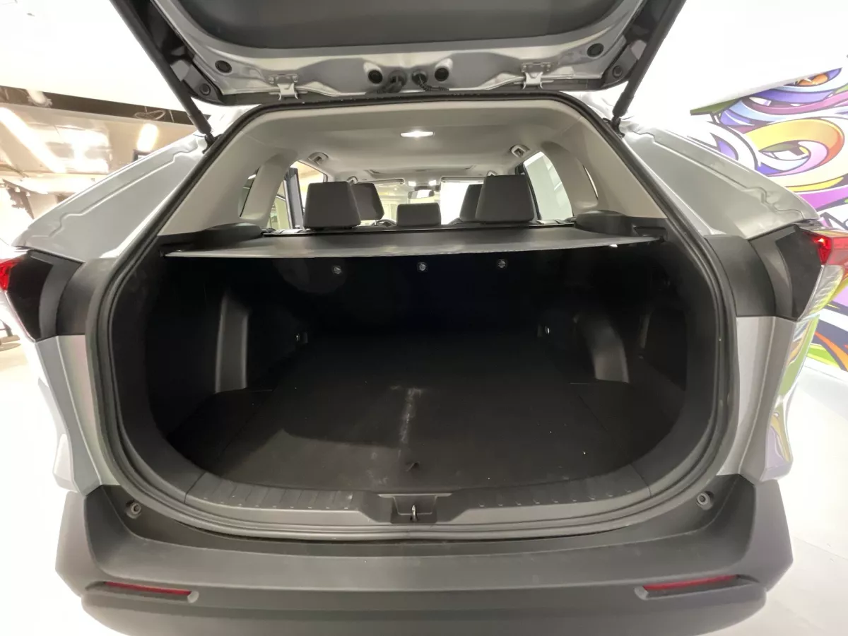 Toyota RAV4 2025 — photo 21