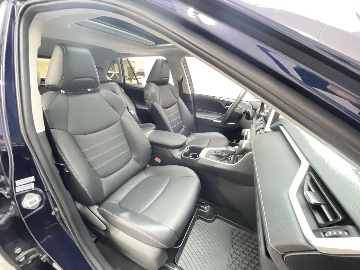 Toyota RAV4 2024 — photo 27