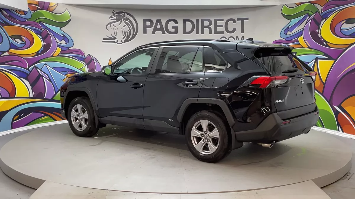 Toyota RAV4 2025 — photo 6