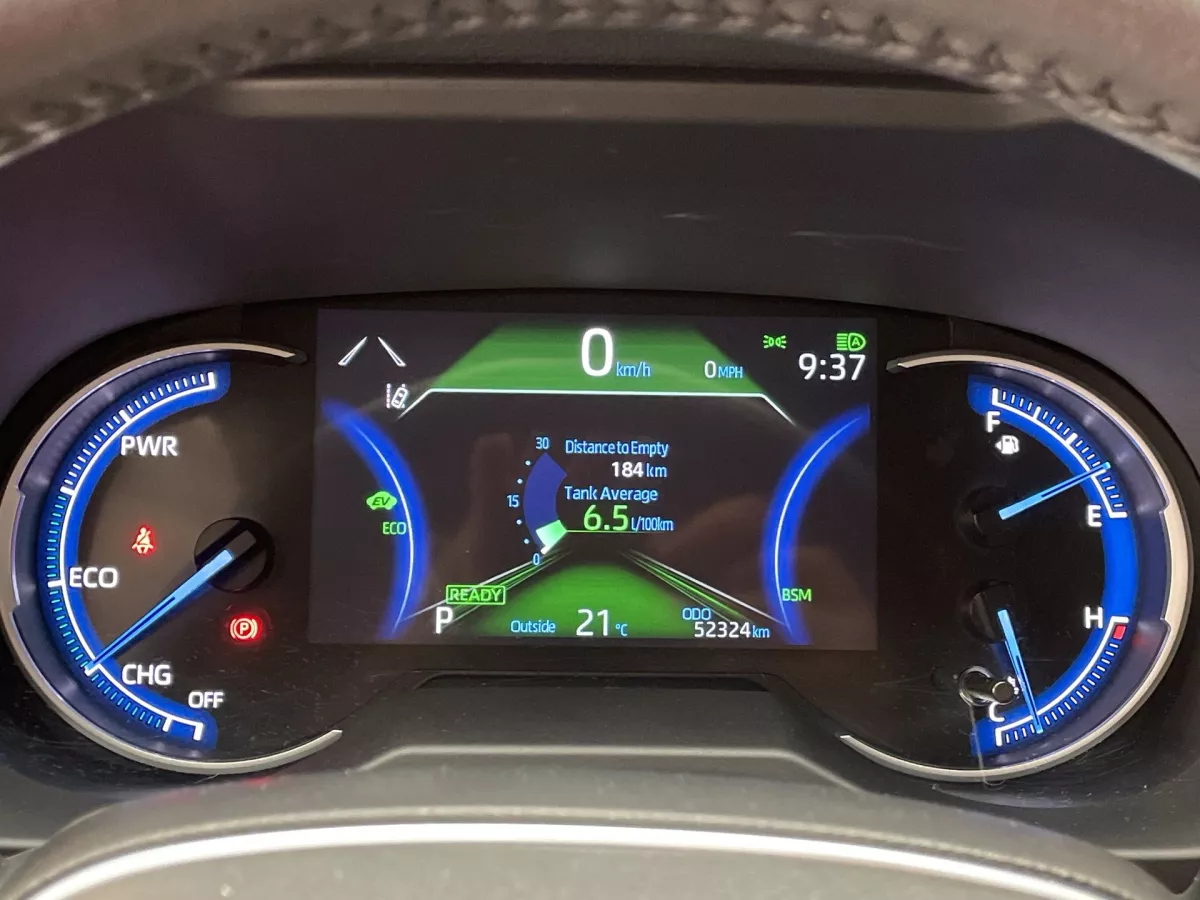 Toyota RAV4 2025 — photo 10