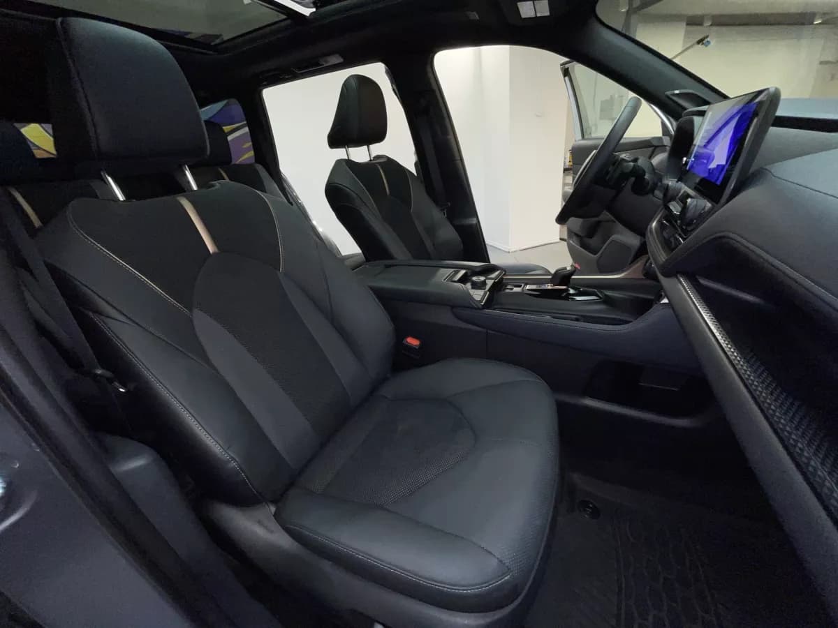Toyota Grand Highlander 2026 — photo 27