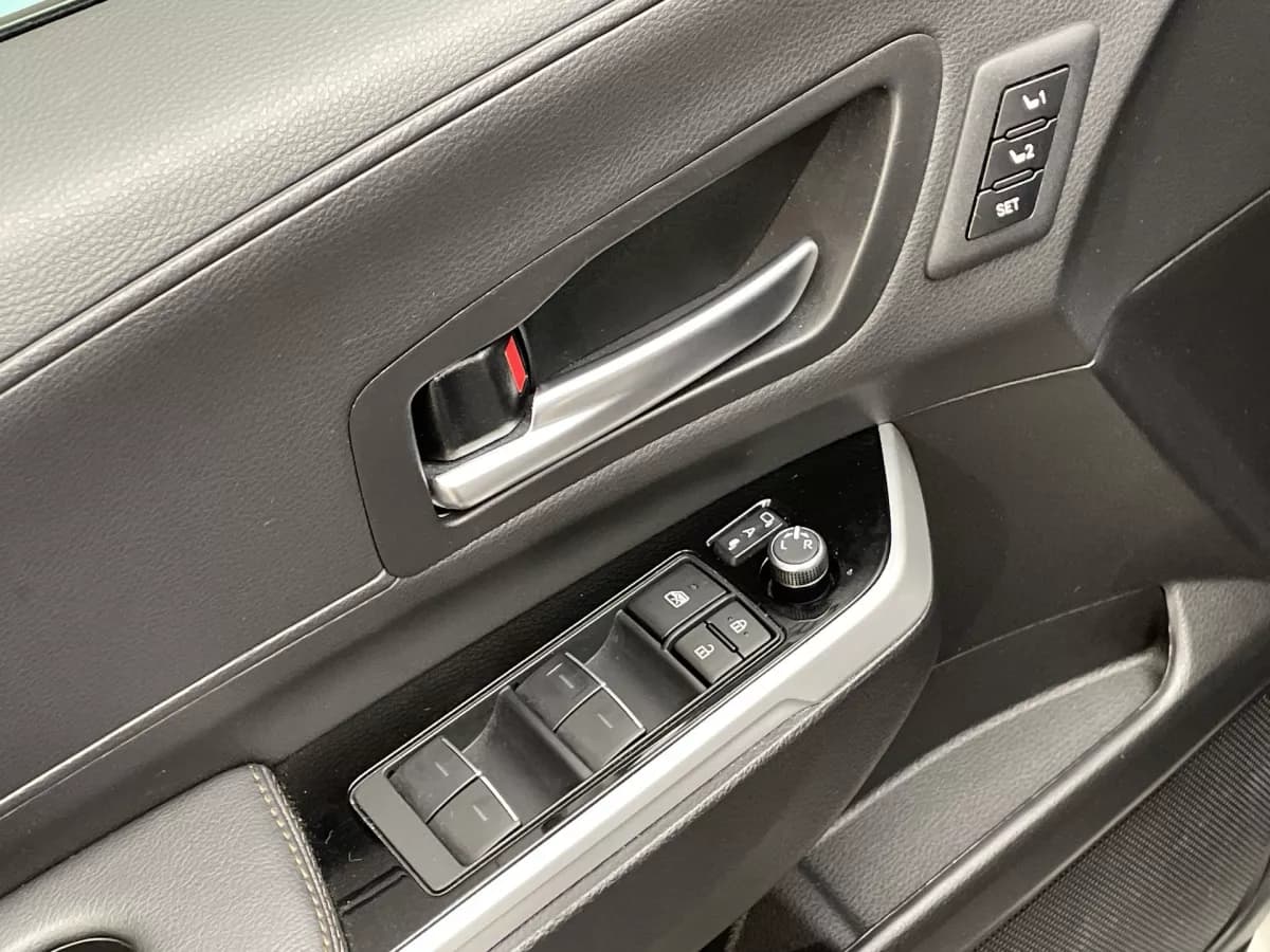 Toyota Sienna 2025 — photo 15