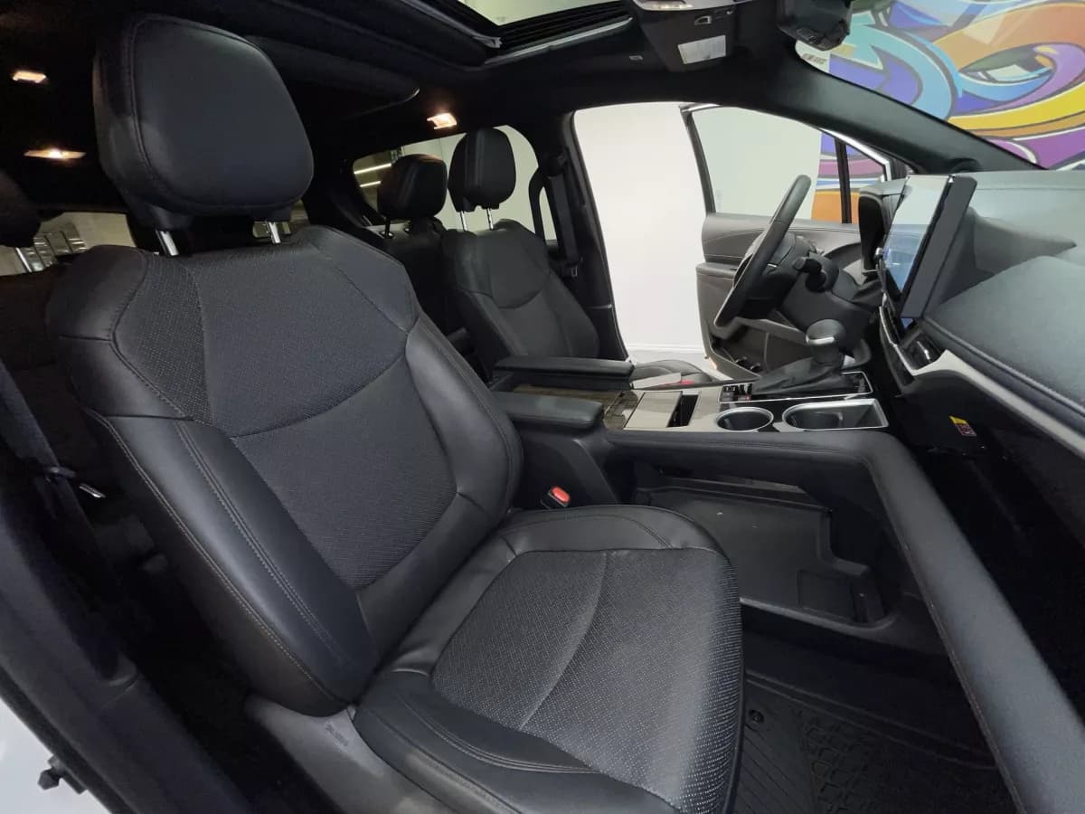 Toyota Sienna 2025 — photo 27