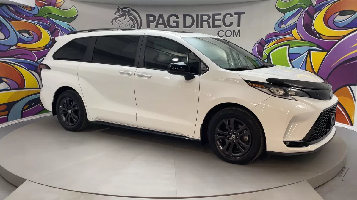 Toyota Sienna 2025 — photo 7
