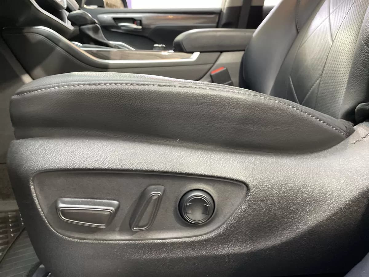 Toyota Highlander 2024 — photo 14