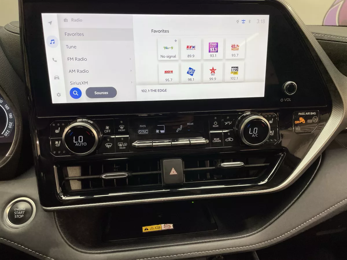Toyota Highlander 2024 — photo 12