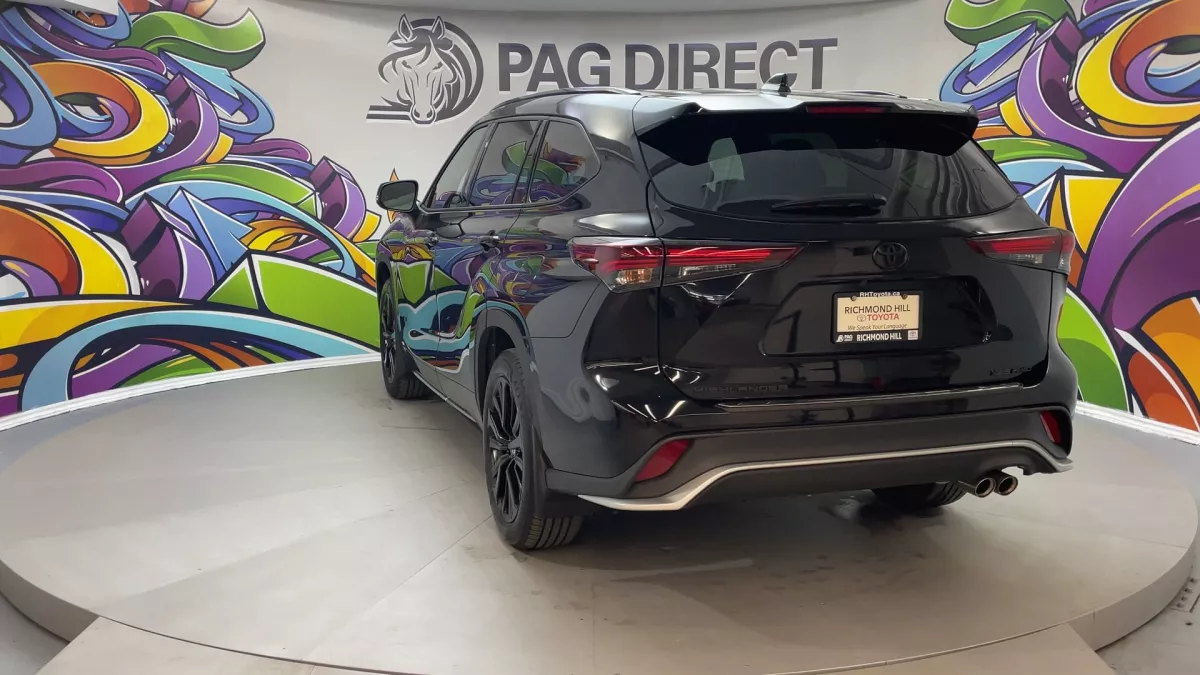 Toyota Highlander 2025 — photo 2