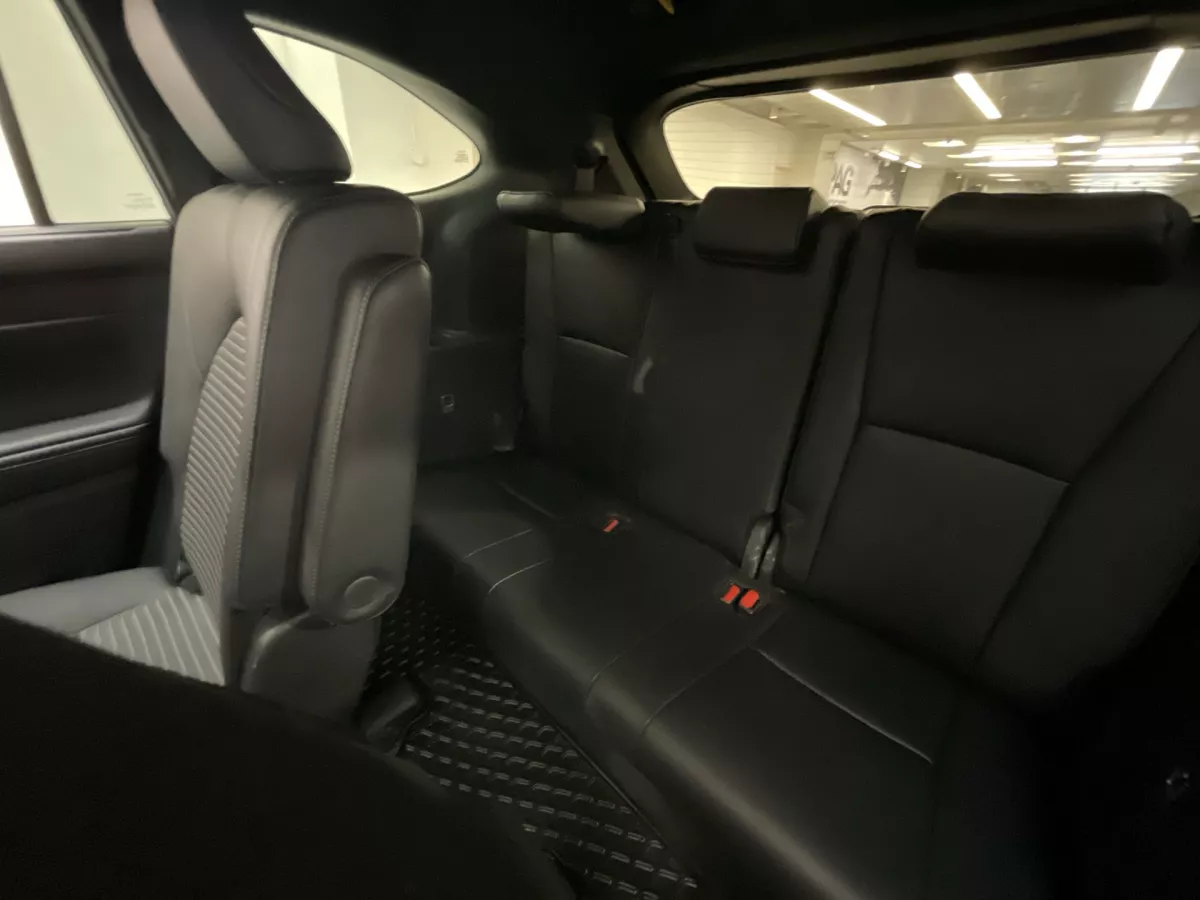 Toyota Highlander 2025 — photo 27