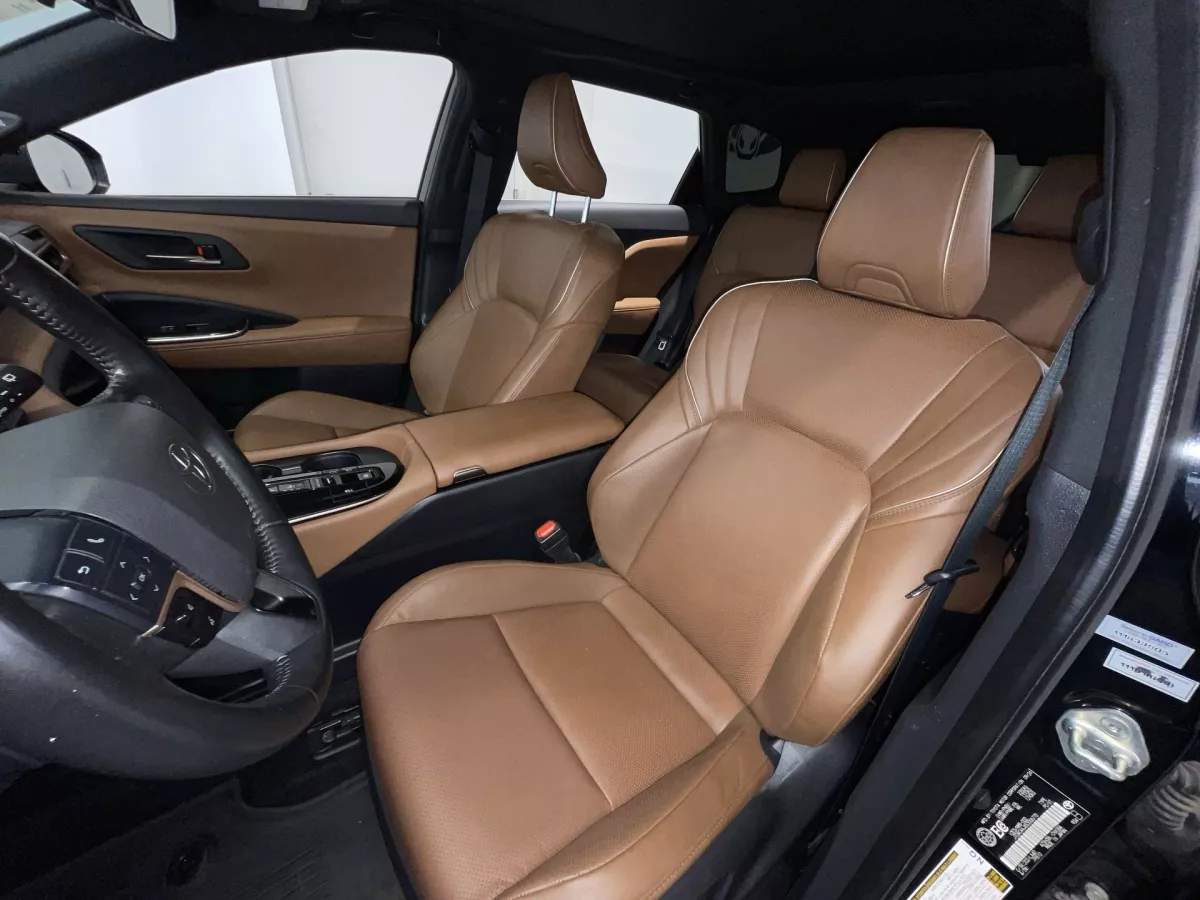 Toyota Crown Signia 2025 — photo 13