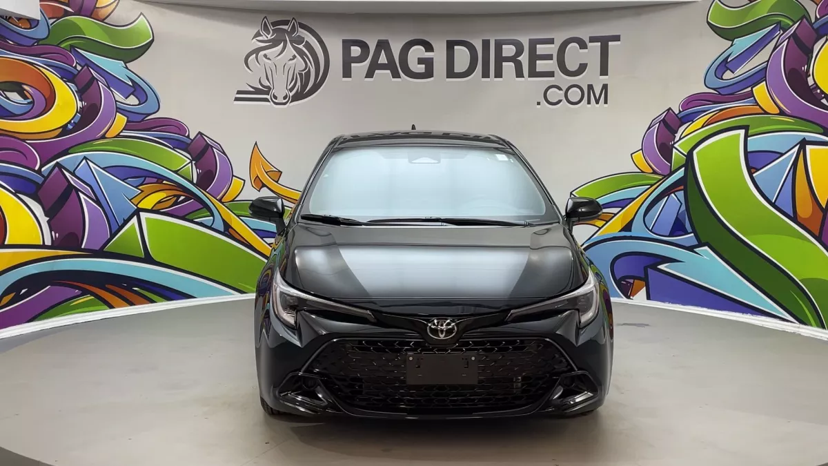 Toyota Corolla Hatchback 2026 — photo 3
