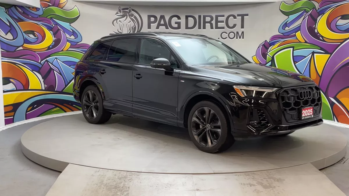 Audi Q7 2025 — photo 8
