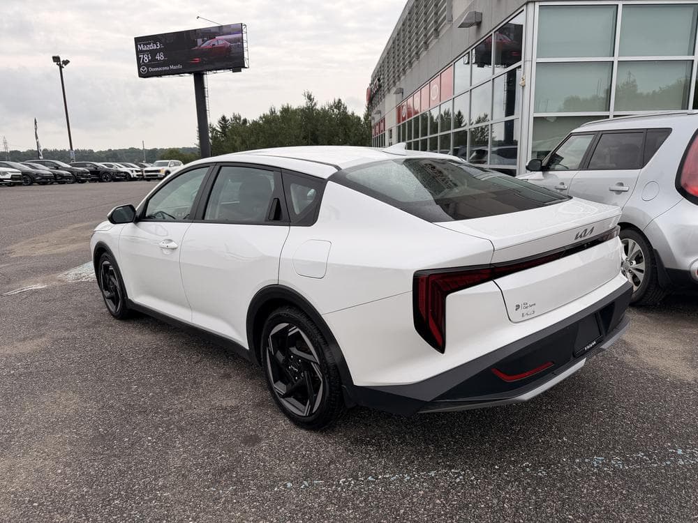 Kia K4 EX 2025 — photo 6