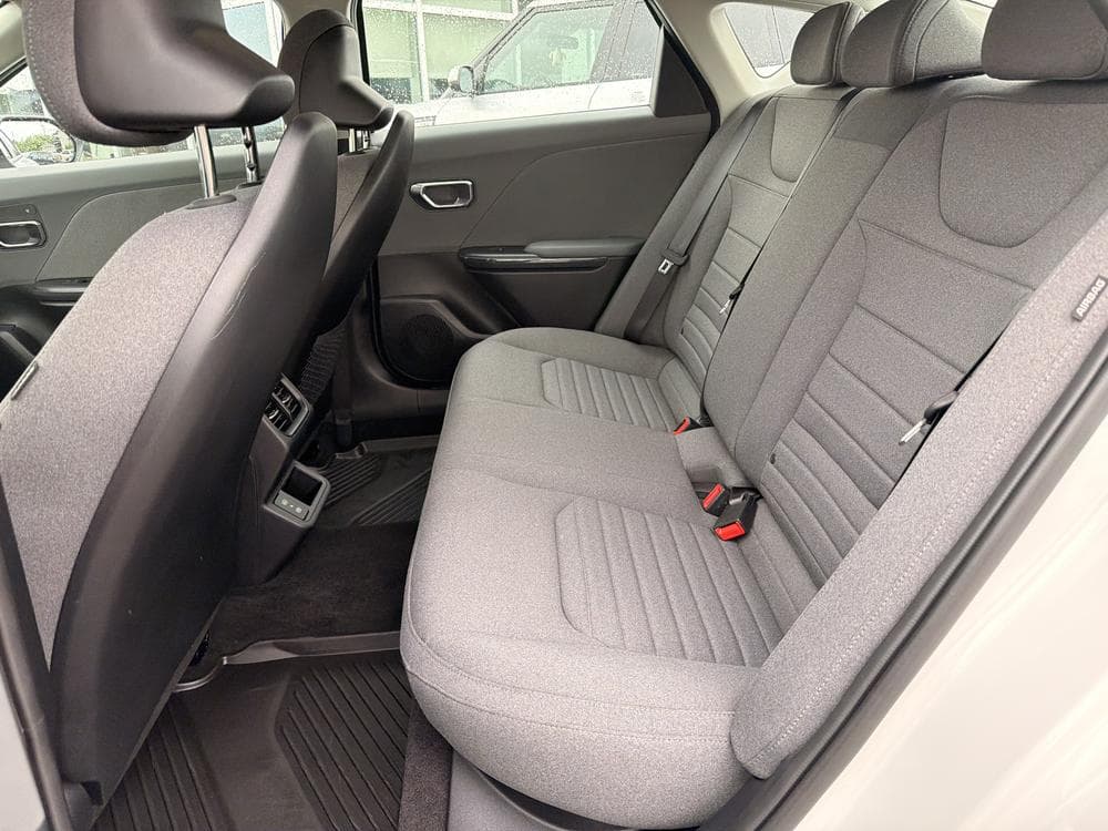 Kia K4 EX 2025 — photo 32