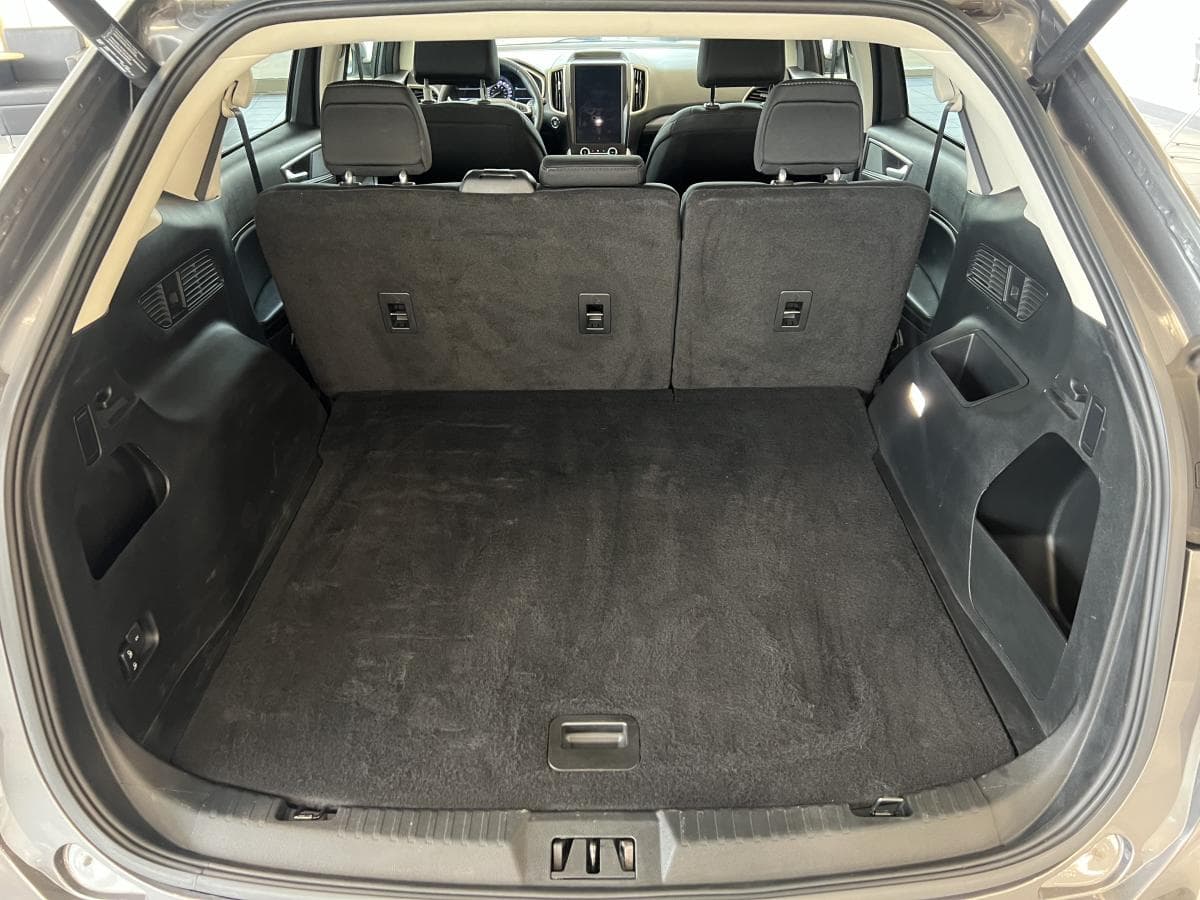 Ford Edge 2021 — photo 8