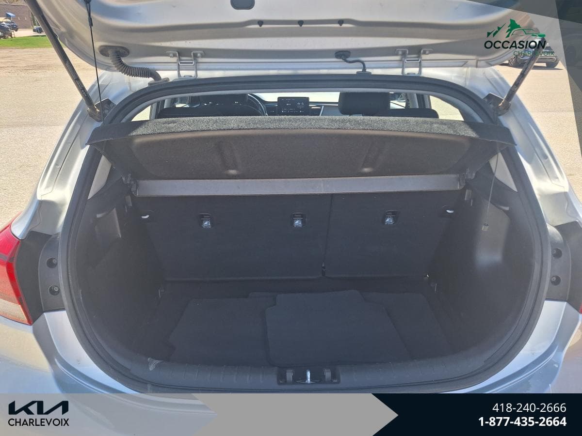 Kia Rio5 2023 — photo 8