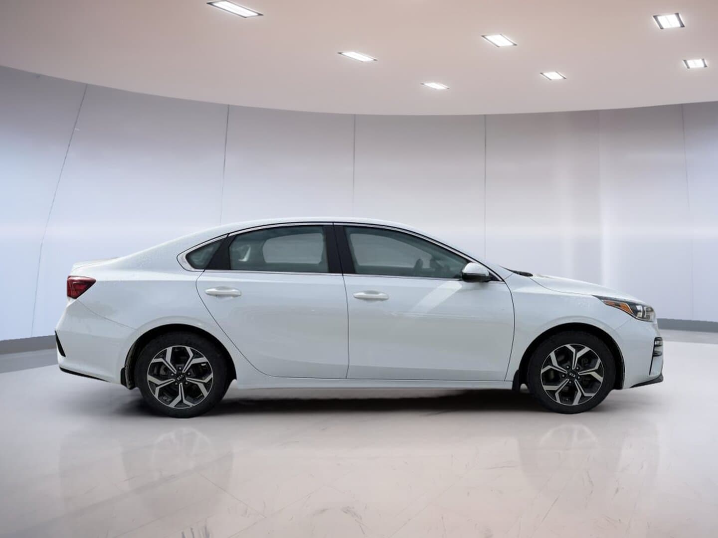 Kia Forte 2021 — photo 4