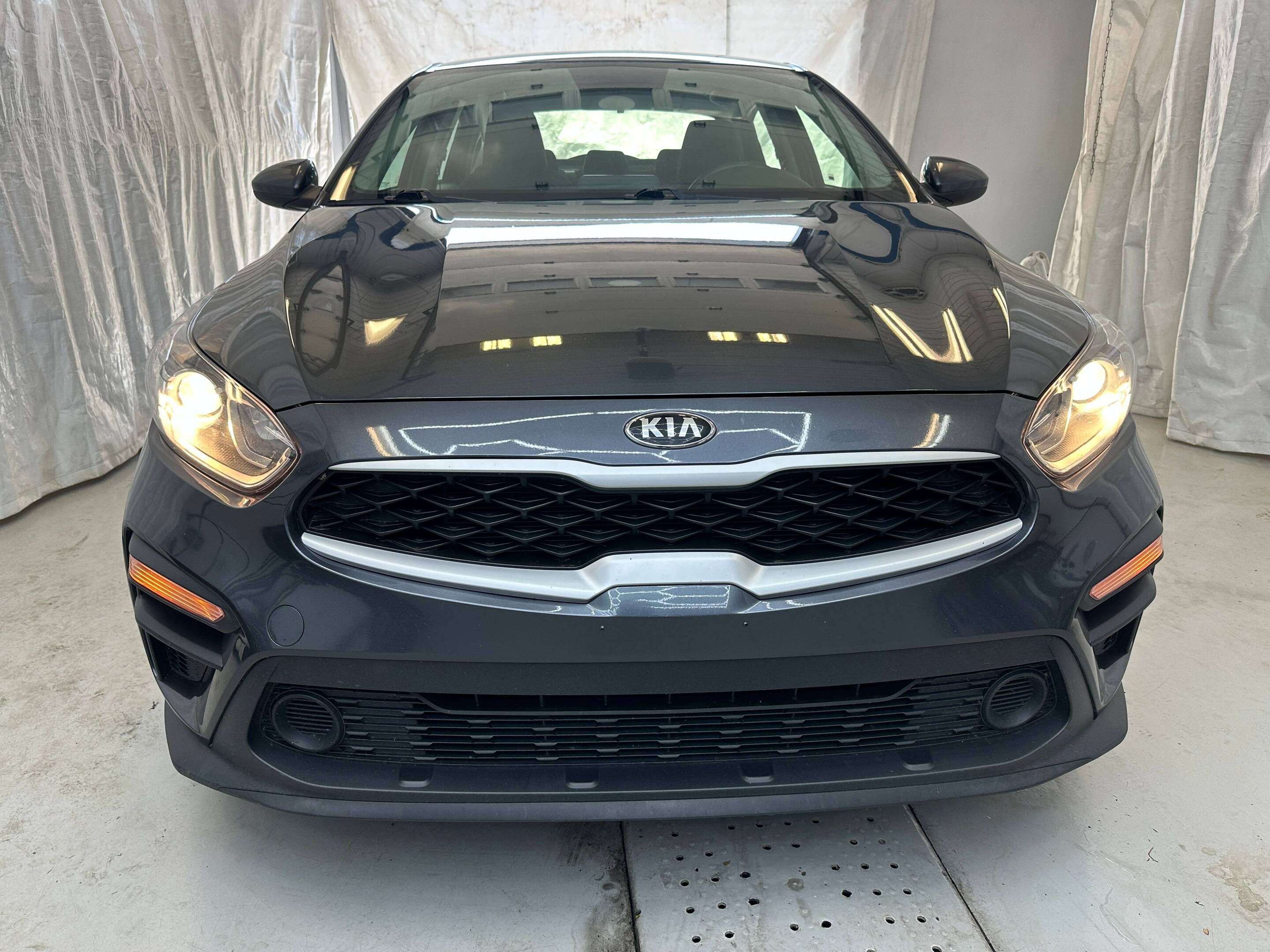 Kia Forte 2019 — photo 13